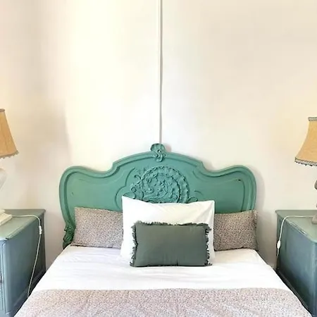 Villa Magdala-Chambre D'Hote 2 Bed and breakfast 3*