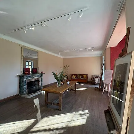 Villa Magdala-Chambre D'Hote 2 Bed & Breakfast