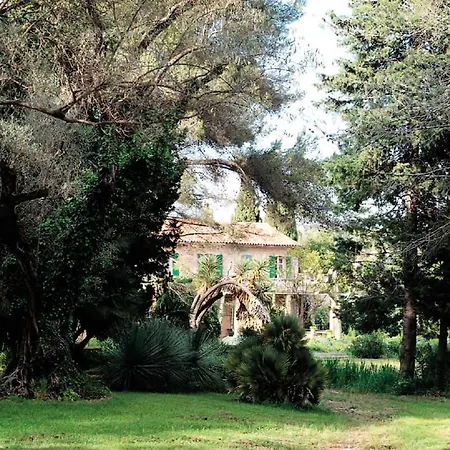 Villa Magdala-Chambre D'Hote 2